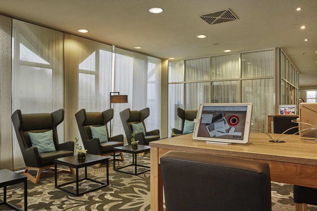 H+ Hotel Wiesbaden Niedernhausen Eksteriør bilde