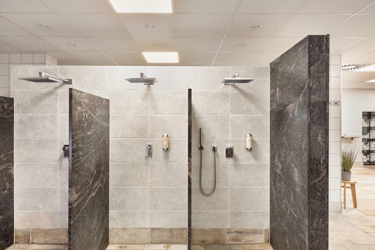 H+ Hotel Wiesbaden Niedernhausen Eksteriør bilde