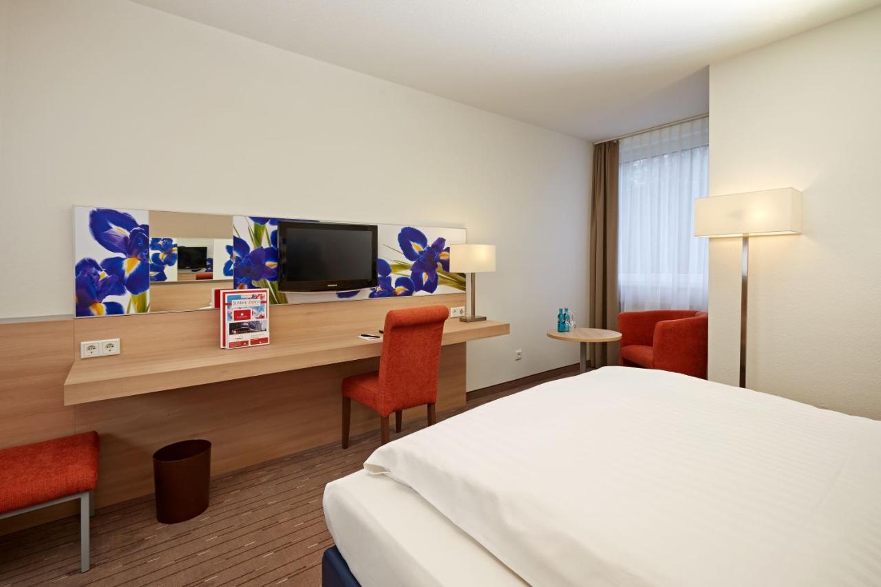 H+ Hotel Wiesbaden Niedernhausen Eksteriør bilde